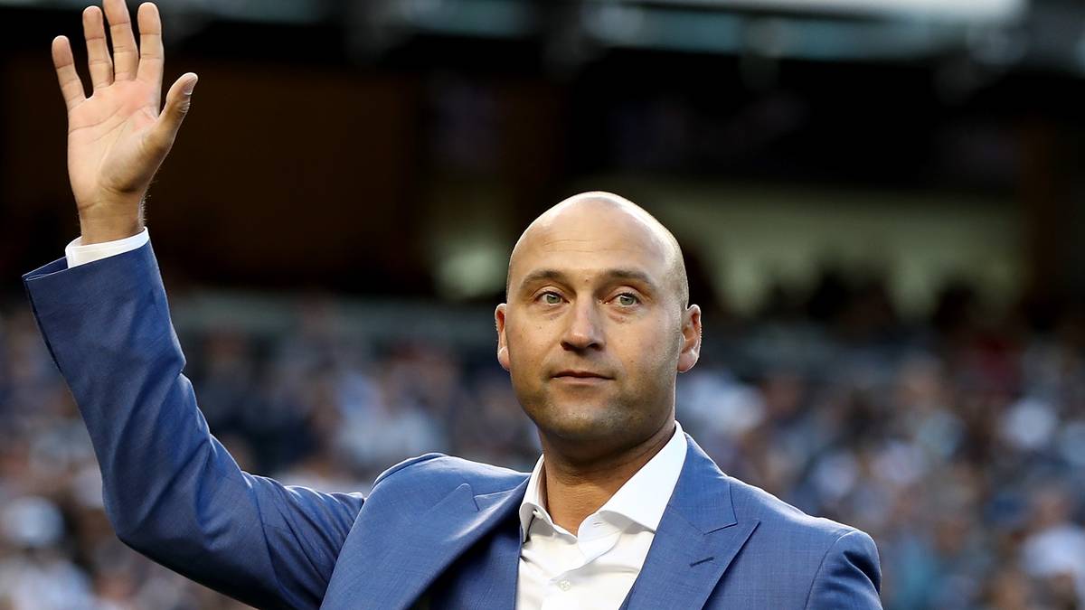 Der Rechtshänder konnte insgesamt sechsmal die World Series gewinnen. Der ehemalige Kapitän des New Yorker Team beendete zum damaligen Zeitpunkt überraschend 2014 seine aktive Laufbahn