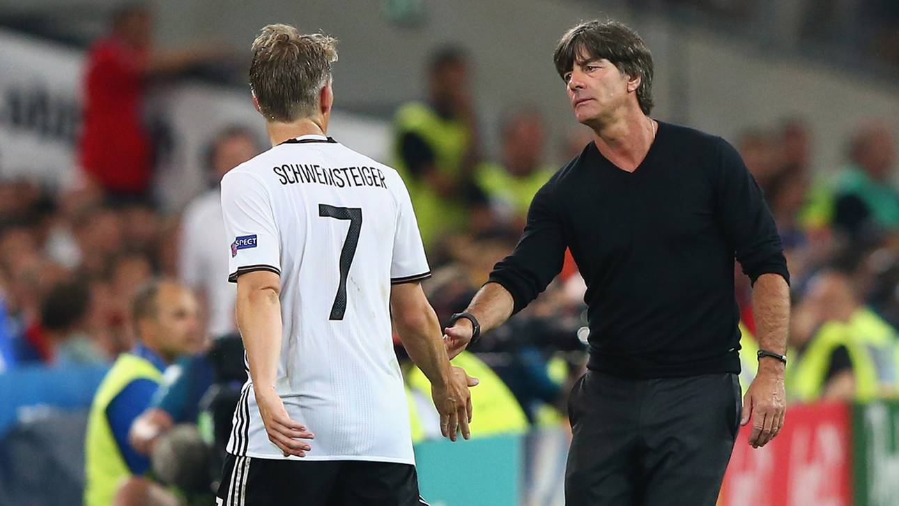 Löw informiert Team über Kapitän