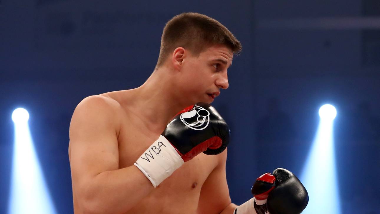 So will Zeuge Fielding bezwingen