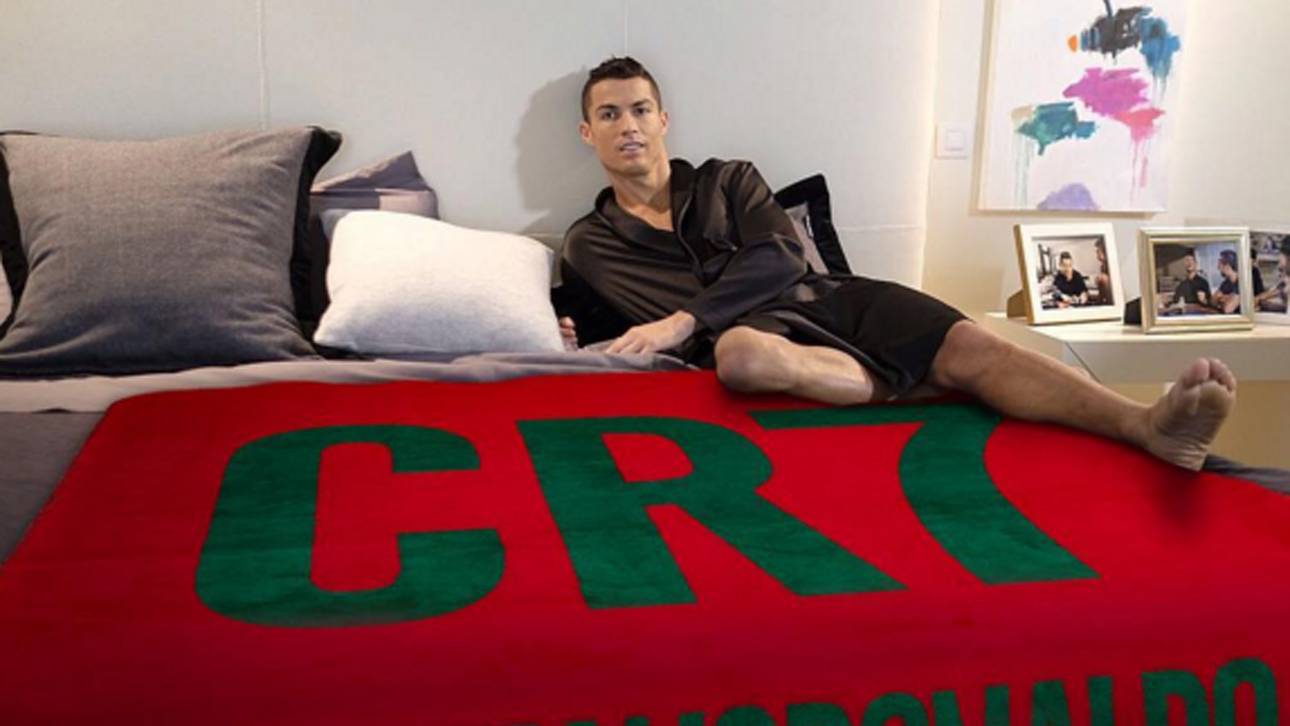 Ronaldo: „Mit drei Blondinen im Bett“