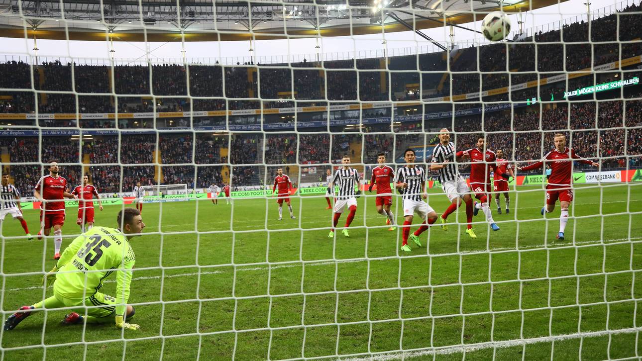 Frankfurt-Pleite: Hasebe verballert