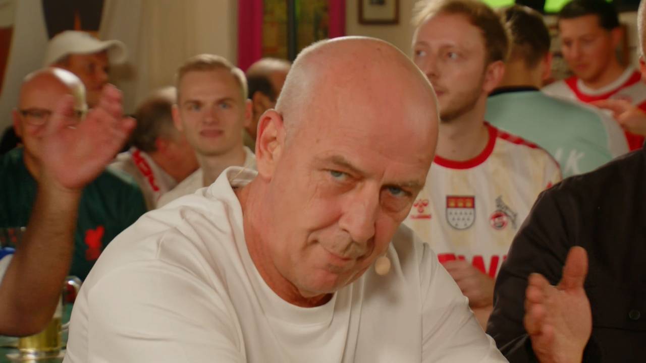 Basler mit Seitenhieb auf Raab