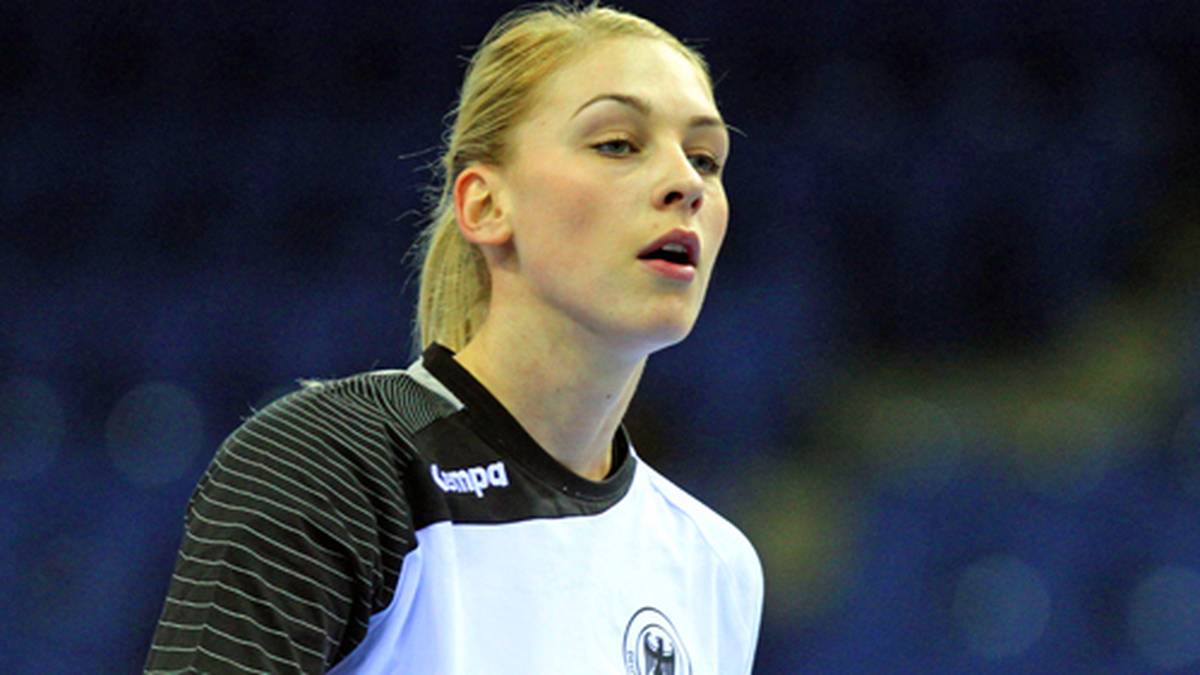Luisa Schulze (24): Die 1,90 m große Kreisläuferin beginnt das Handballspielen beim SV Aufbau Altenburg. Seit 2006 spielt sie beim HC Leipzig und wird mit ihrem Verein 2014 DHB-Pokalsiegerin