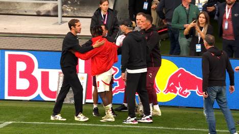 Nach dem Abpfiff der Partie Leipzig gegen Freiburg geraten die beiden Trainer lautstark aneinander. Marco Rose muss sogar von einem Spieler zurückgehalten werden. Doch was war passiert?