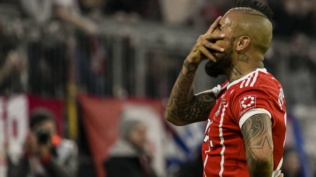 2018 - ARTURO VIDAL (Mittelfeld): Der Krieger von 2018 muss sich mit seinen defensiven Qualitäten nicht verstecken - und ist nach vorne auch noch viel gefährlicher als Gustavo. Vorteil also für die aktuellen Bayern - 8:6