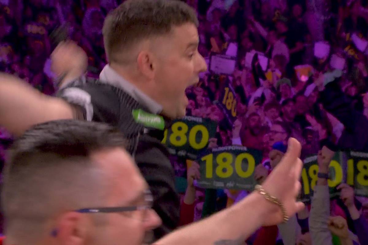 Damon Heta spielt den bereits zweiten Neun-Darter bei der Darts-WM 2025. Es ist das insgesamt 16. perfekte Leg der WM-Historie - und jedes Mal gerät der Ally Pally in Ekstase.