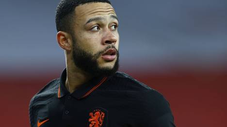 Borussia Dortmund wappnet sich für einen möglichen Abgang von Jadon Sancho. Neben Eindhovens Shootingstar Donyell Malen steht dabei laut Sportbild auch Memphis Depay auf der Liste.  