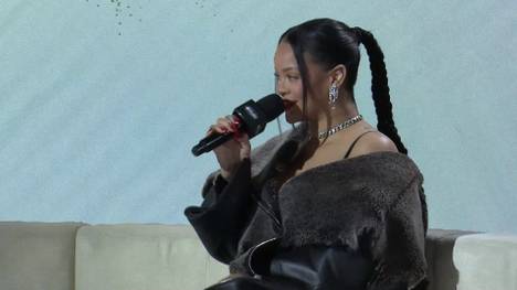 Rihanna sprach über ihren ersten Auftritt seit sieben Jahren. Beim Super Bowl wird die Musikerin die Halbzeitshow am Sonntag gestalten.
