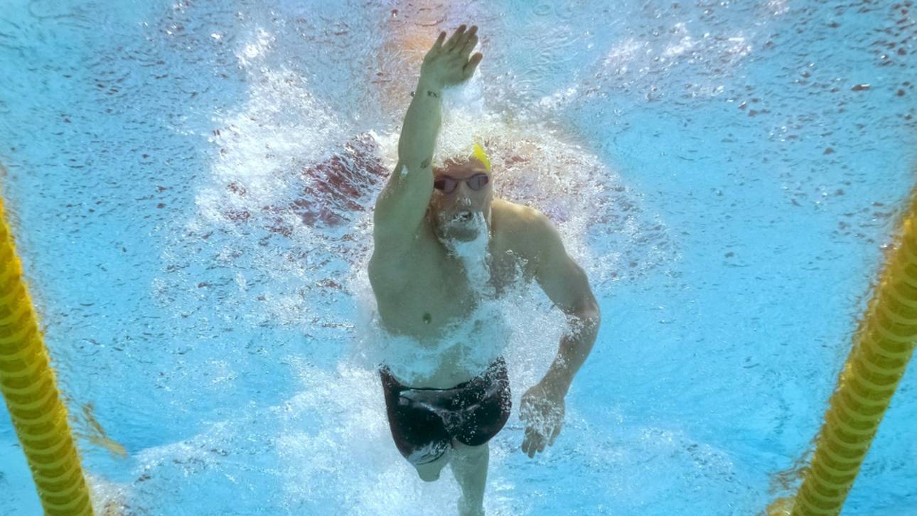 Australier schwimmt Weltrekord