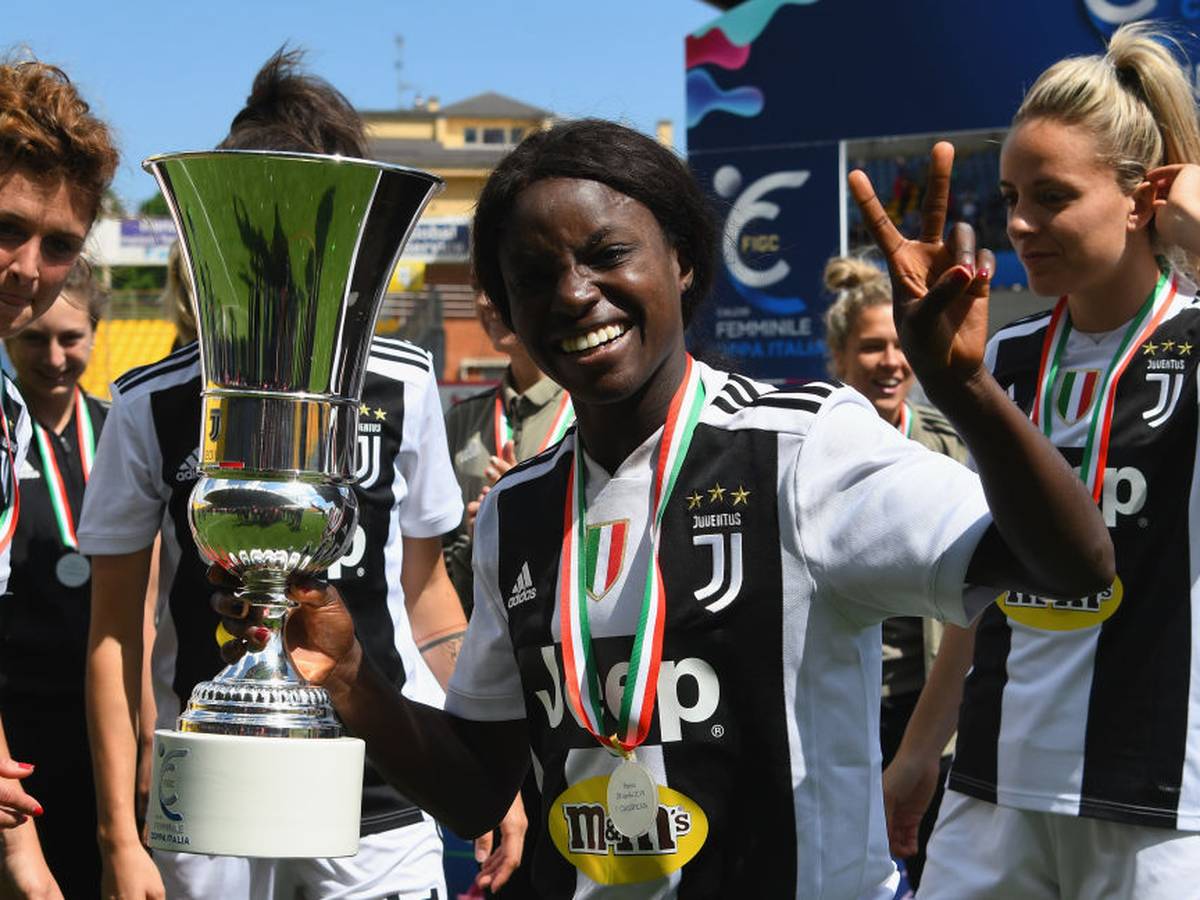 Frauen Fussball Eniola Aluko Verlasst Juventus Rassismus Mitgrund