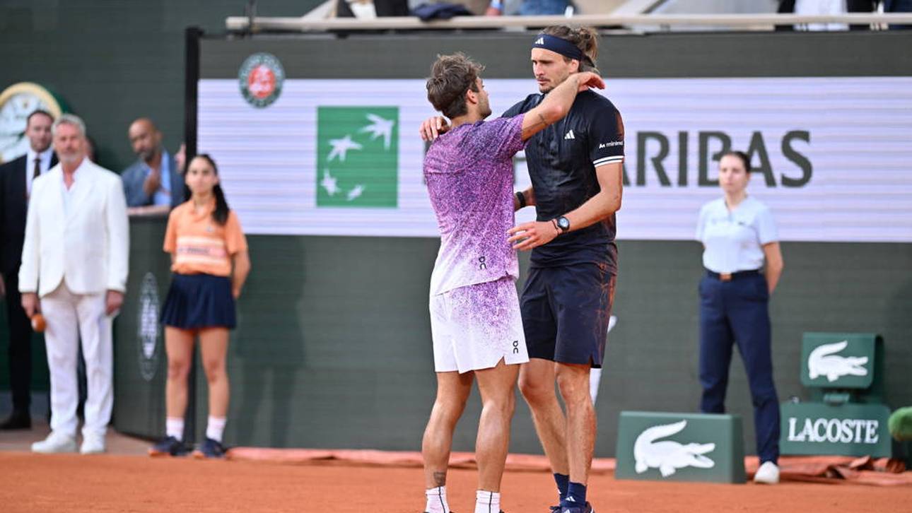 Flavio Cobolli umarmte Alexander Zverev
