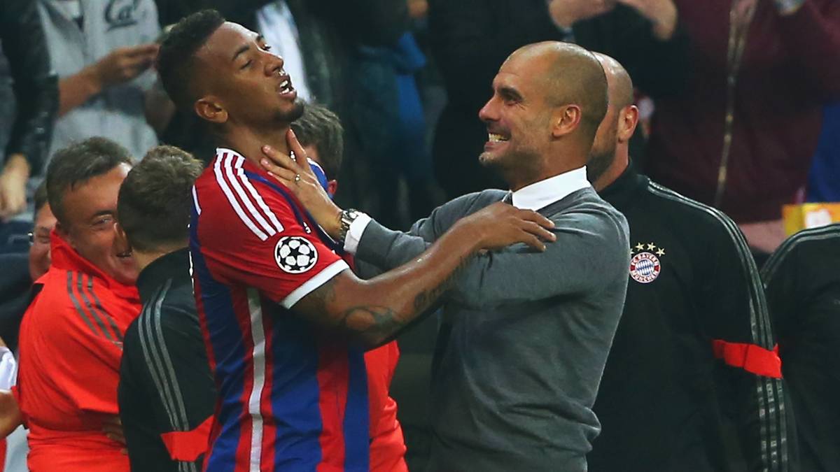 Torschützen leben beim FC Bayern gefährlich. Jerome Boateng schießt die Münchner in der Champions League zum Sieg gegen Manchester City. Guardiola bedankt sich mit einem Würgegriff