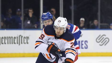Leon Draisaitl zeigt bei den Oilers bislang eine starke Leistung