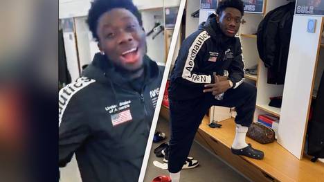 Modische Verirrung oder neuer Trend? Jérôme Boateng packt die Schuh-Auswahl von Alphonso Davies nicht.