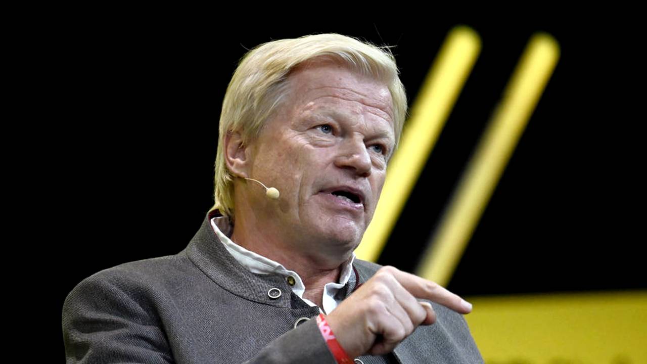 Oliver Kahn hat sich mit Gianni Infantino getroffen