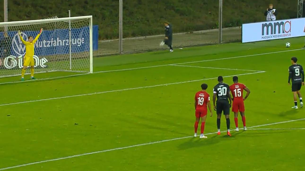 Spektakuläres Keller-Duell: Aufholjagd in Unterzahl