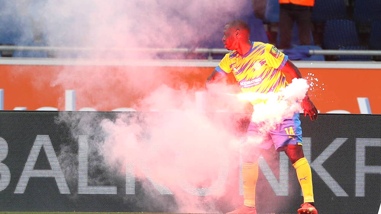 Pyro-Irrsinn: Eintracht-Star greift ein