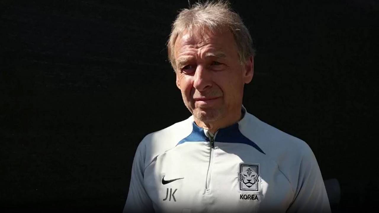 Klinsmann-Lächeln sorgt für Zündstoff
