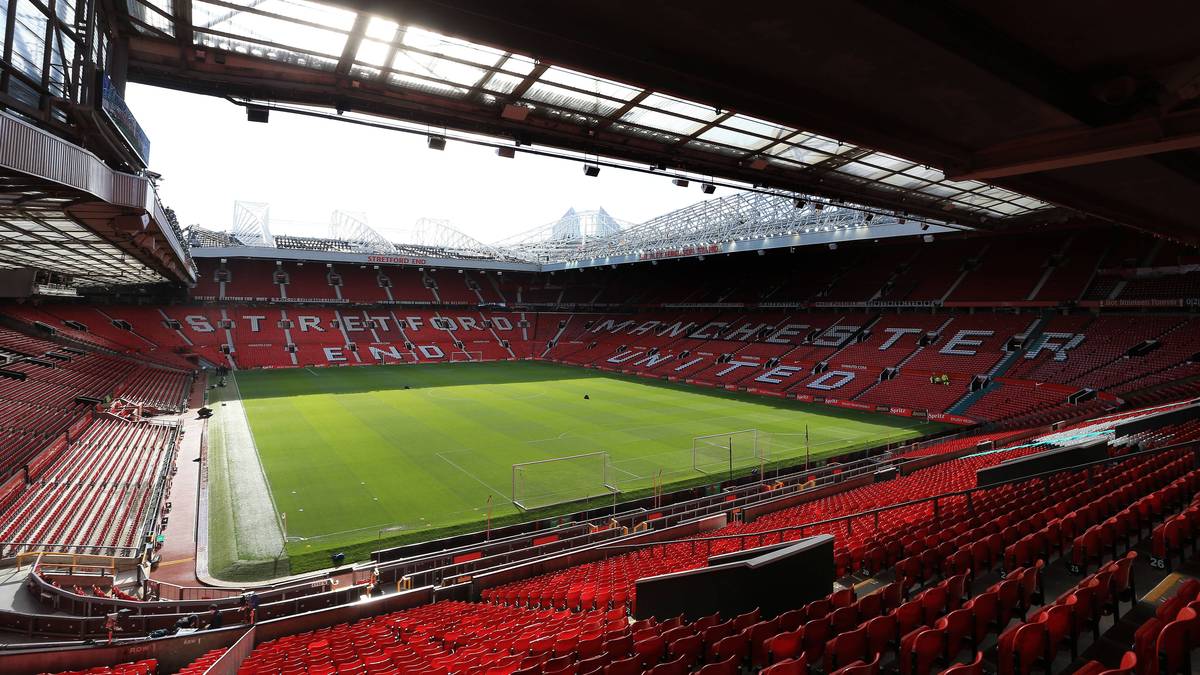 Bei Manchester United gibt es aber bereits Pläne, das zu ändern. In den nächsten Jahren soll die Kapazität des Old Trafford auf über 95.000 Plätze ausgebaut werden