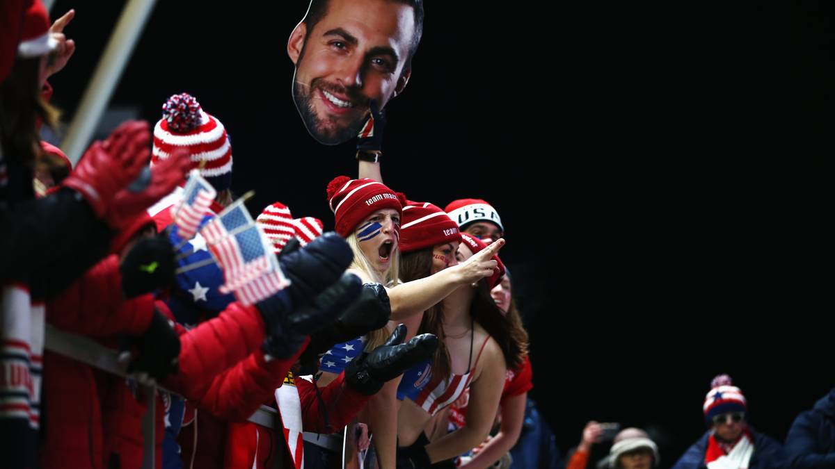 Das Gesicht von Rodler Chris Mazdzer ist eines der beliebtesten Anfeuer-Utensilien - neben Hosen und Mützen im Stil der US-Flagge  