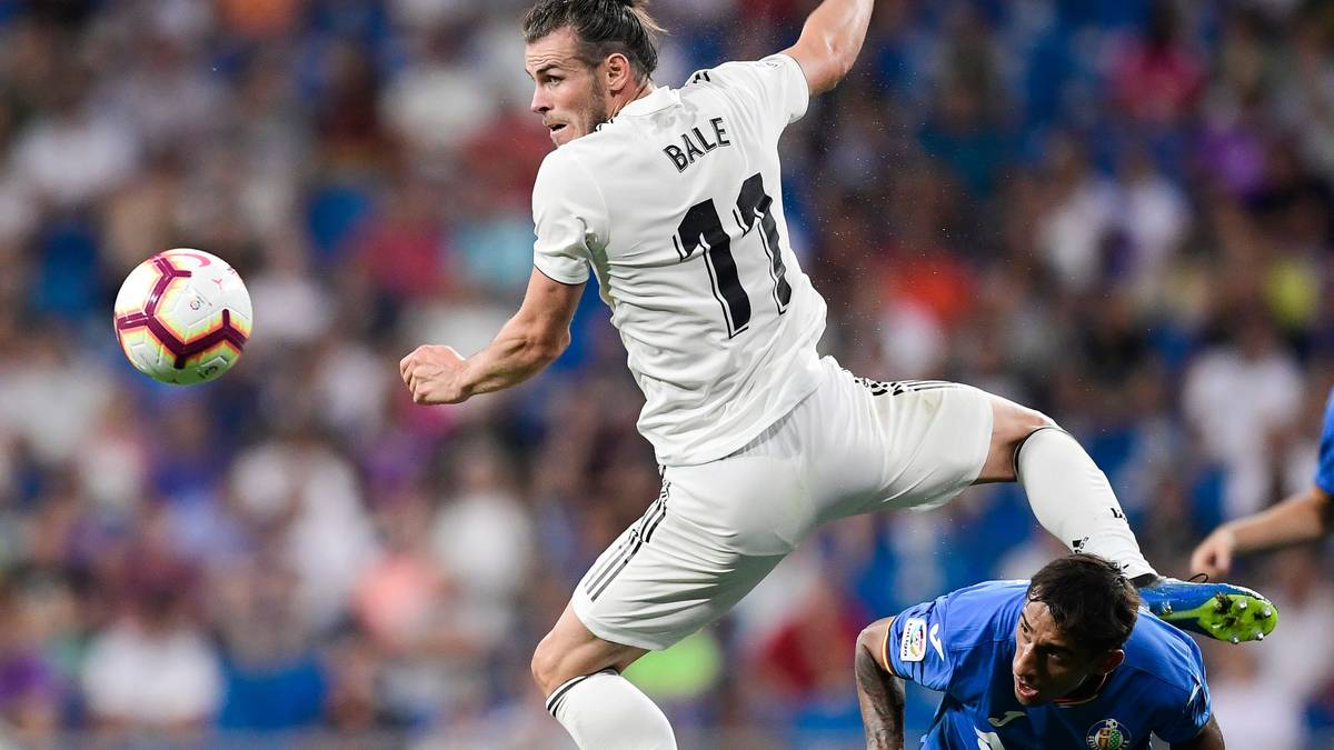 Im Gegensatz zu Hazard soll Real-Star Gareth Bale im Sommer schon ein ernstes Thema bei der Münchner Kaderplanung gewesen sein. Mit der Vorsaison bei den Königlichen war der Waliser, der einst für 101 Millionen von Tottenham kam, alles andere als zufrieden, obwohl Bale im Finale erheblichen Anteil am erneuten Champions-League-Triumph hatte