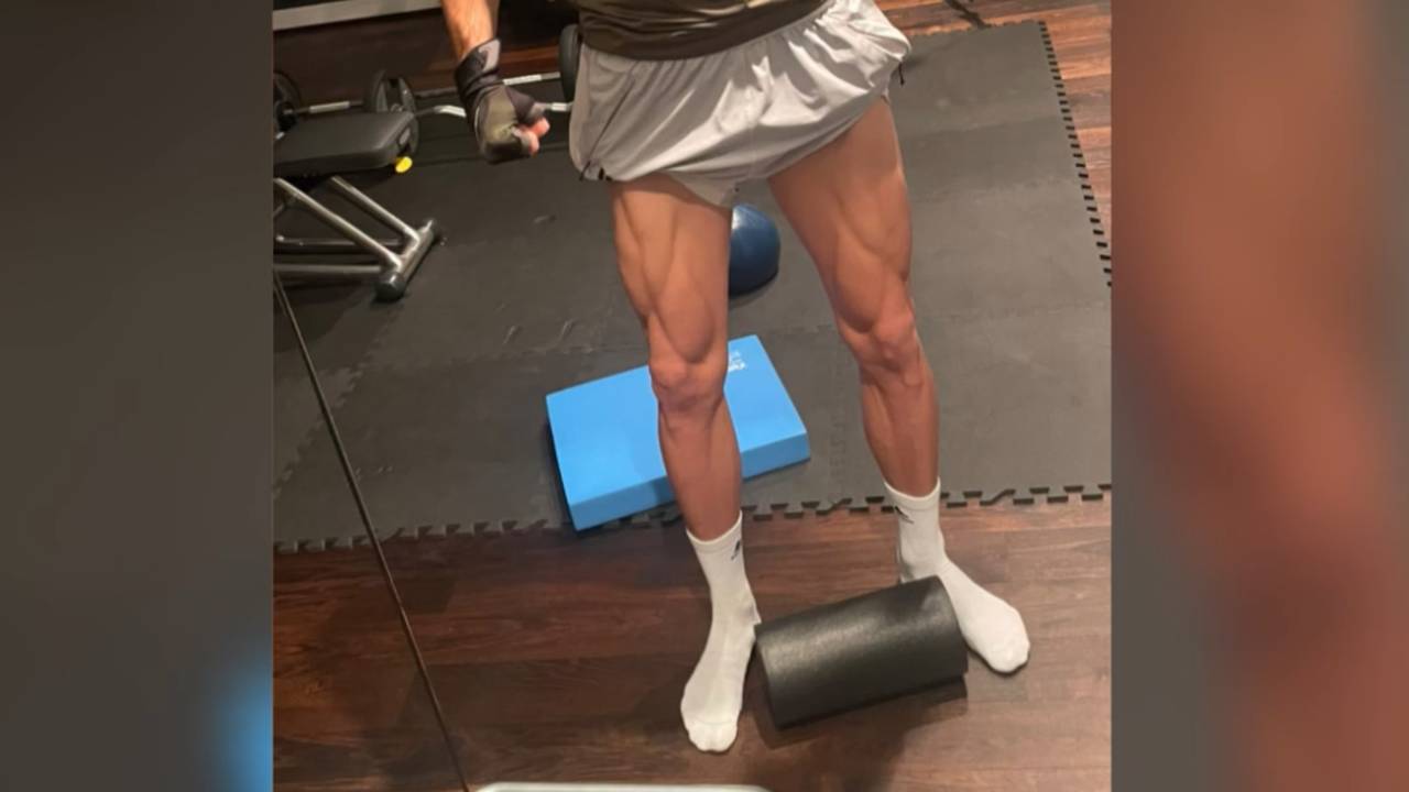 Leon Goretzka postet Foto von durchtrainierten Beinen