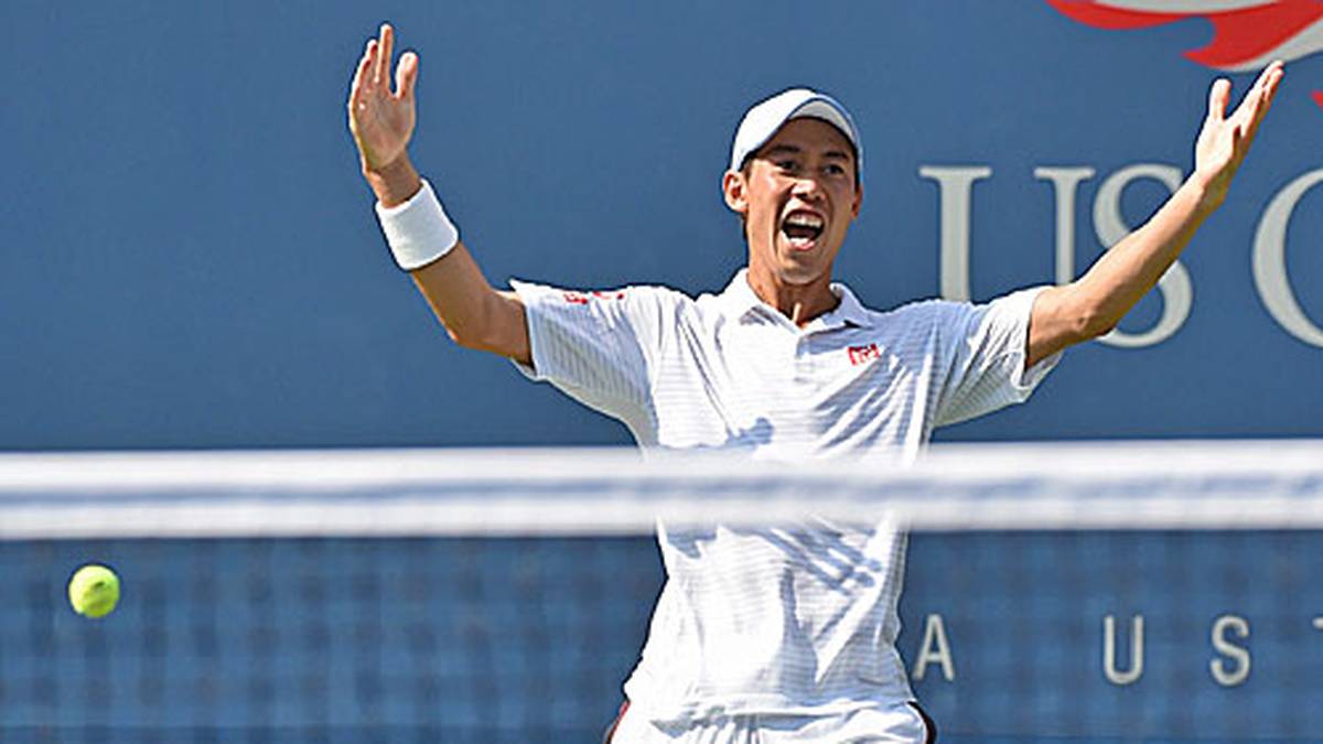 Pure Freude: Der Moment in dem der Japaner Geschichte schreibt. Gleich den ersten Matchball nutzt der 24-Jährige und steht somit als erster Asiate im Finale eines Grand-Sla-Turnier