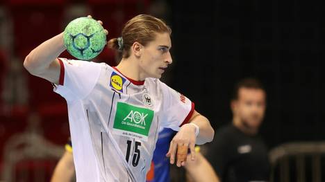 Juri Knorr wurde positiv auf Corona getestet.  Der Jungstar der GWD Minden ist davon offenbar hart erwischt worden.