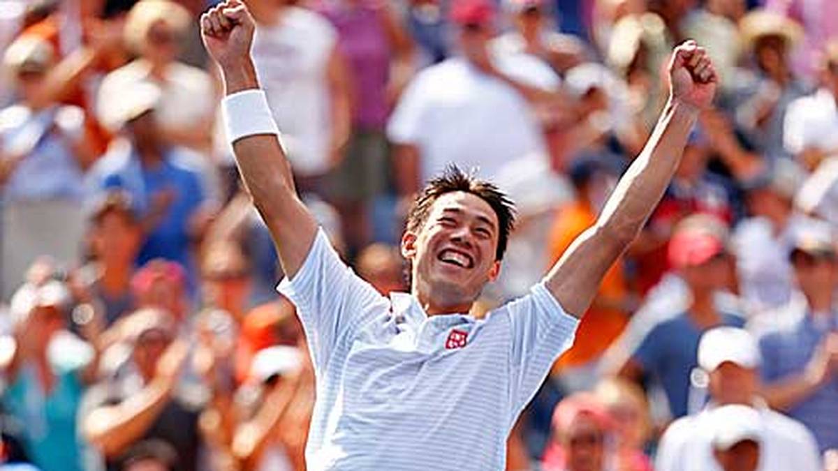 Nishikori ist gar nicht aufzuhalten und hüpft in Extase über den Platz