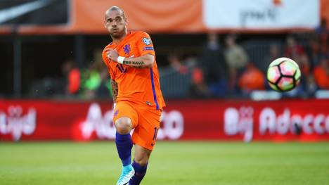 Netherlands v Luxembourg - FIFA 2018 World Cup Qualifier