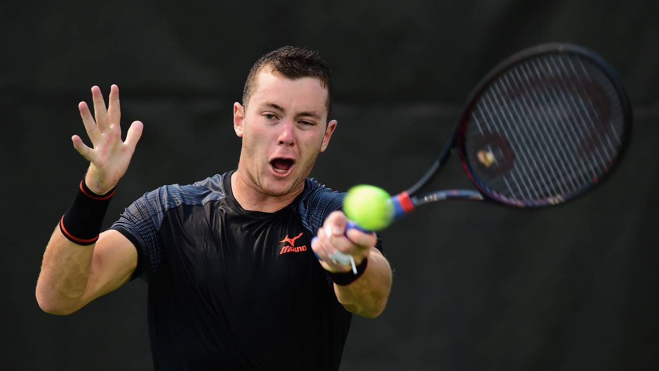 Köpfer mit erstem ATP-Sieg