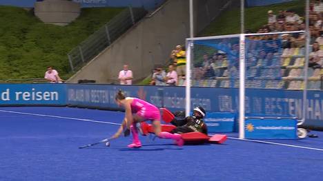 Die deutschen Hockey-Frauen versetzen das Publikum bei der Heim-EM in Ekstase. Ein dramatischer Halbfinal-Sieg im Penaltyschießen gegen Belgien lässt die Danas nun von Gold träumen. 