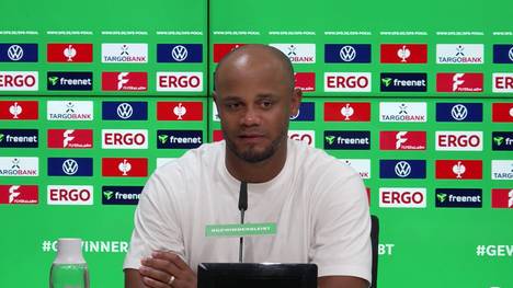 Bayern-Coach Vincent Kompany spricht nach dem knappen Sieg gegen SV Wehen Wiesbaden über die Leistungen von Youngster Lennart Karl. 