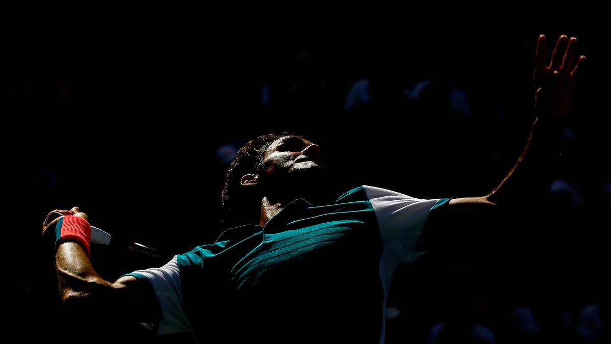 Sowohl bei Aufschlägen von Roger Federer...