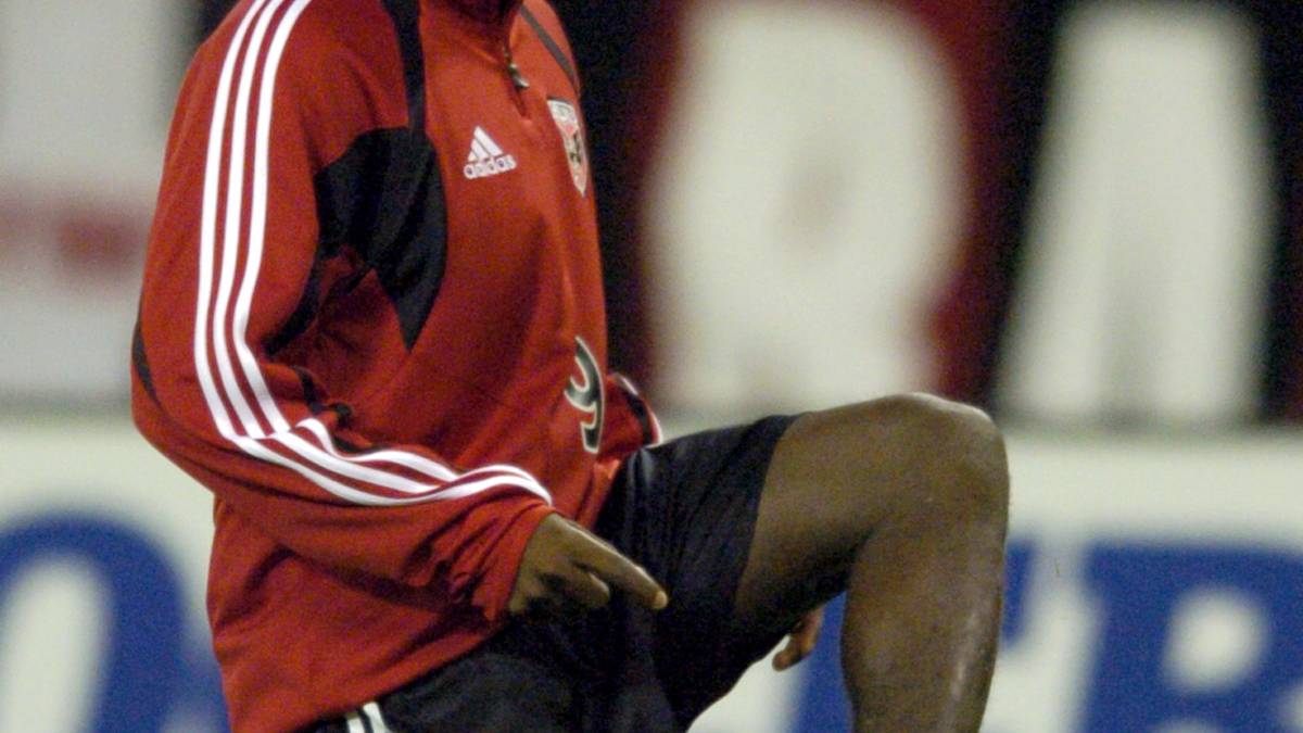 Mit 14 Jahren Profidebüt bei Washington D.C. in der MLS, mit 16 Nationalspieler, mit 18 der Wechsel nach Europa zu Benfica Lissabon - und danach nur noch bergab
