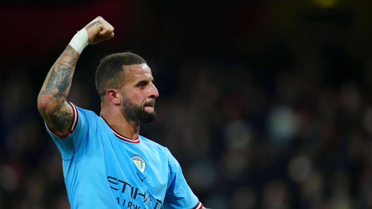 Hose runter? City-Star droht Ärger