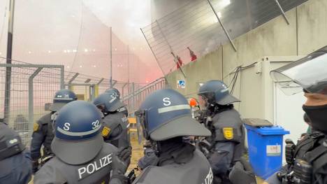 Vor dem anstehenden DFB-Pokalspiel der Roten Teufel gegen Waldhof Mannheim bereiten die FCK-Fans einen absoluten Gänsehaut-Empfang vor.