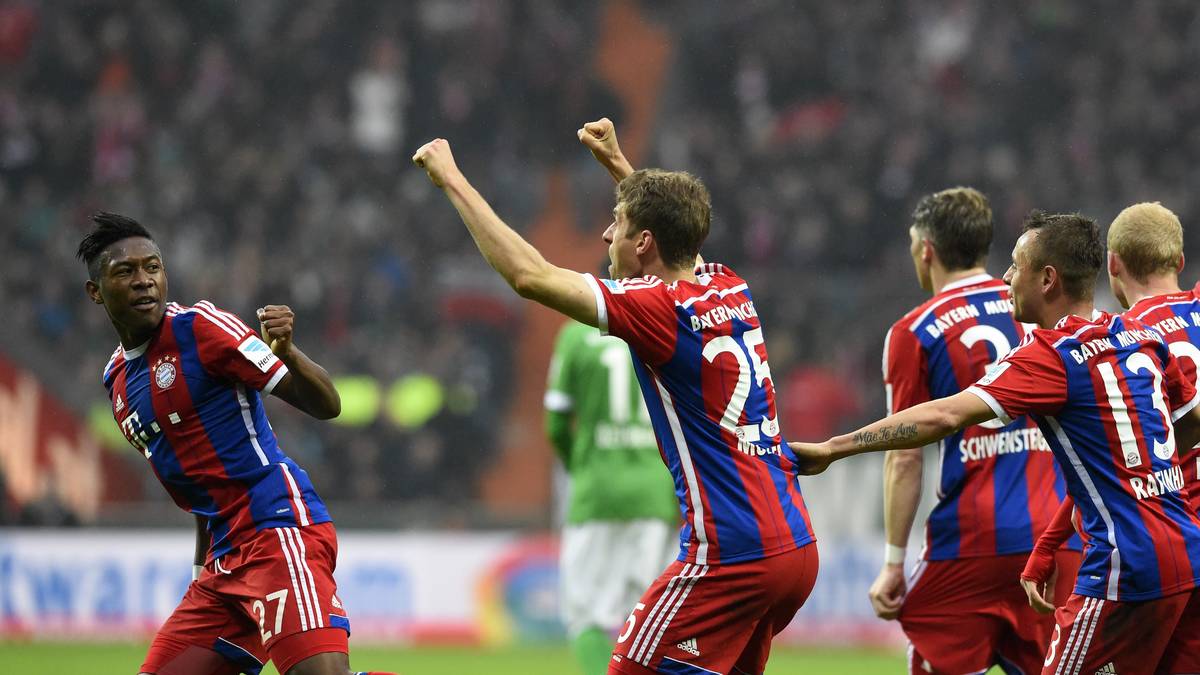 Die Führung erzielt Thomas Müller mit einem feinen Schlenzer in den Winkel