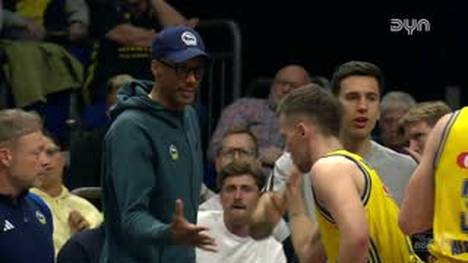 Spiel Highlights zu ALBA BERLIN - Telekom Baskets Bonn (3)