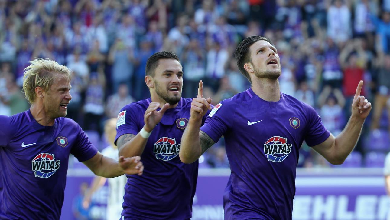 Aue holt gegen St. Pauli ersten Sieg