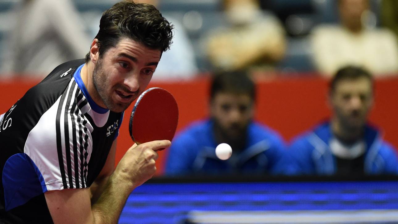 Düsseldorf verlängert mit Gionis