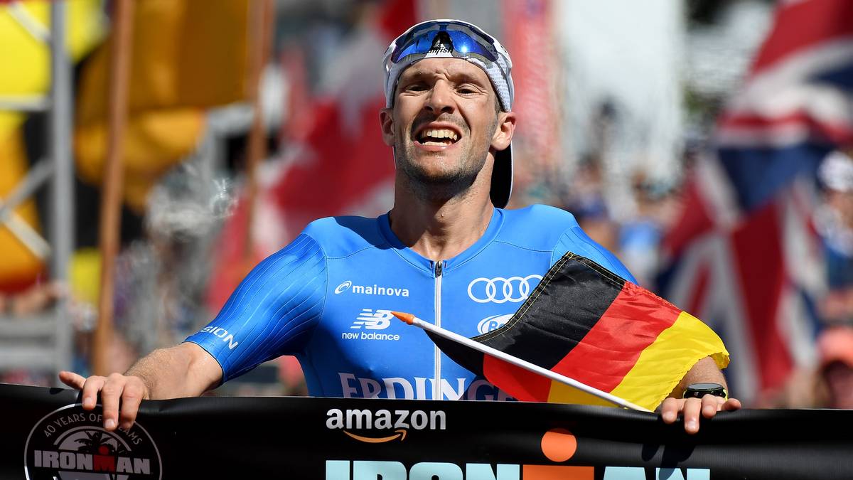 Lange ist danach nicht mehr zu halten und stürmt zum Sieg in neuer Rekordzeit von 7:52:39 Stunden