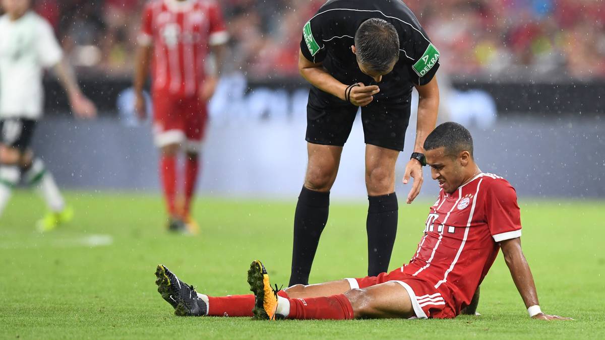 THIAGO: Sicher einer der Verlierer bisher. Musste die Asienreise wegen einer Wadenverletzung frühzeitig abbrechen, erlitt dann beim Comeback gegen Liverpool einen Muskelfaserriss in der Bauchmuskulatur und muss vorerst zuschauen. SPORT1-Note 4