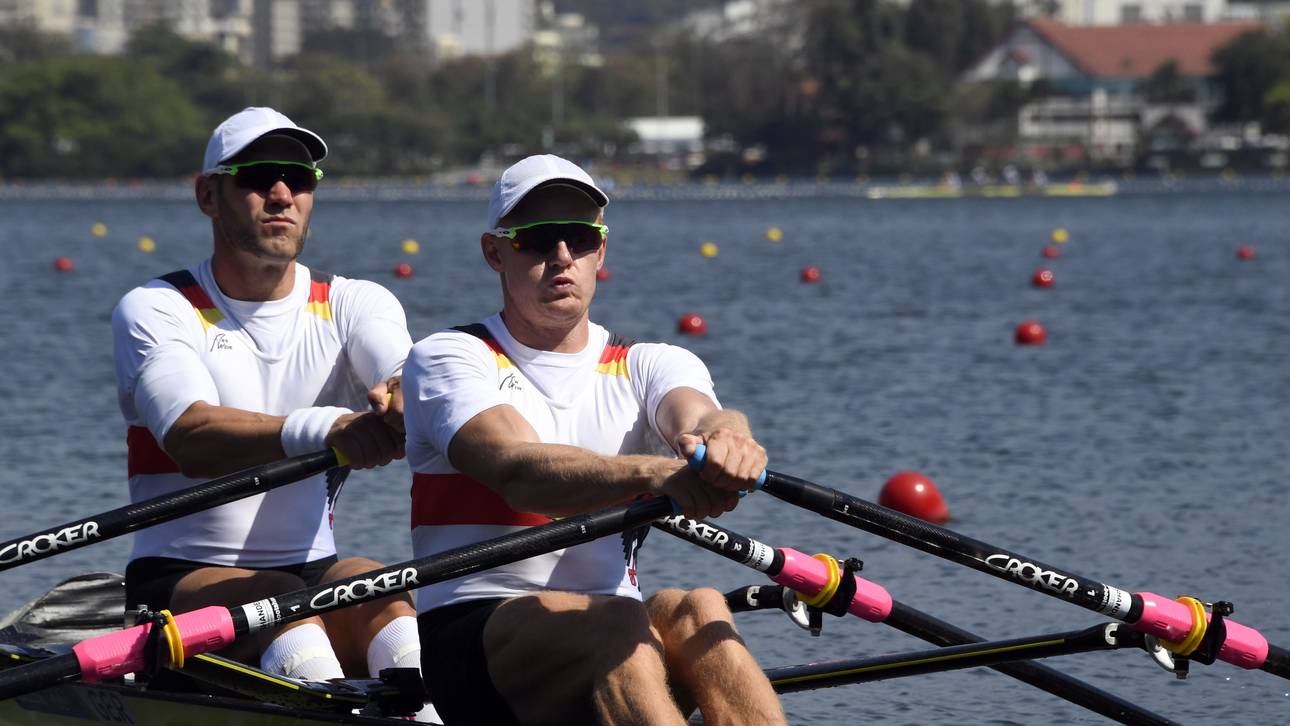 Hacker kollabiert nach Halbfinal-Aus