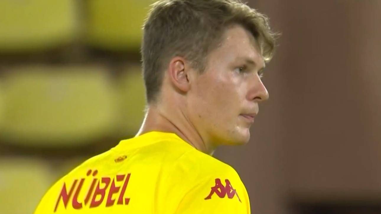 Nübel patzt doppelt – Götze souverän weiter