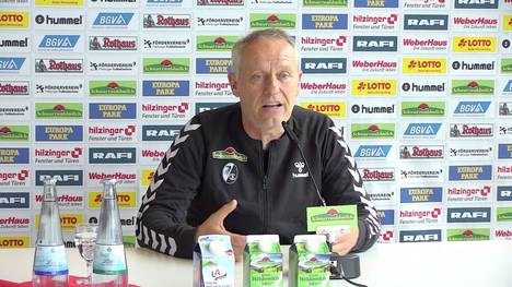 Am Samstag nimmt die Bundesliga ihren Spielbetrieb wieder auf. Freiburgs Trainer Christian Streich nimmt Stellung zur Kritik, die deswegen öffentlich vermehrt am Fußball geäußert wurde.