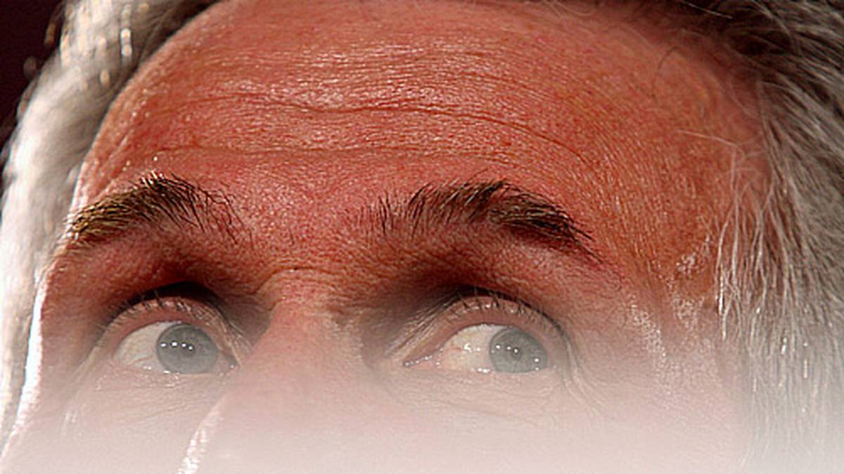 Er erhält einen Zweijahresvertrag in Leverkusen und sieht "großes Potenzial in der talentierten Mannschaft" 