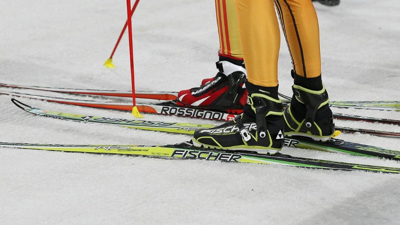 Skilangläufer stirbt bei Autounfall