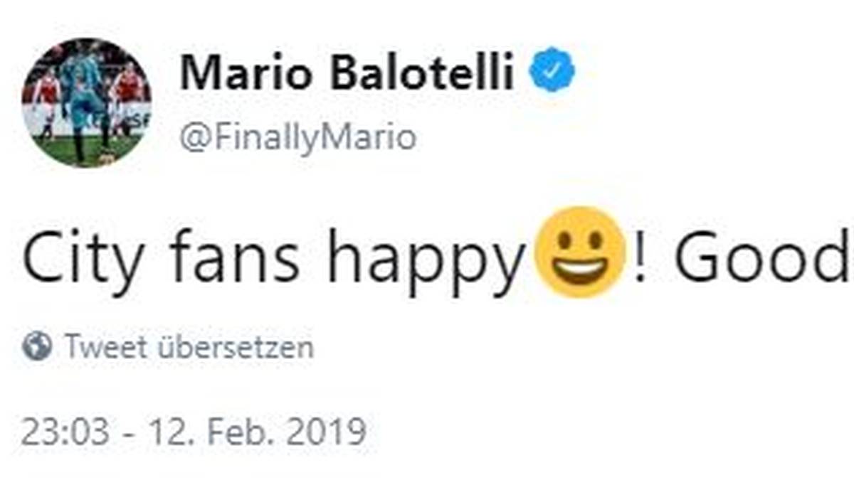 Mario Balotelli freut sich über die Niederlage von Manchester United gegen PSG