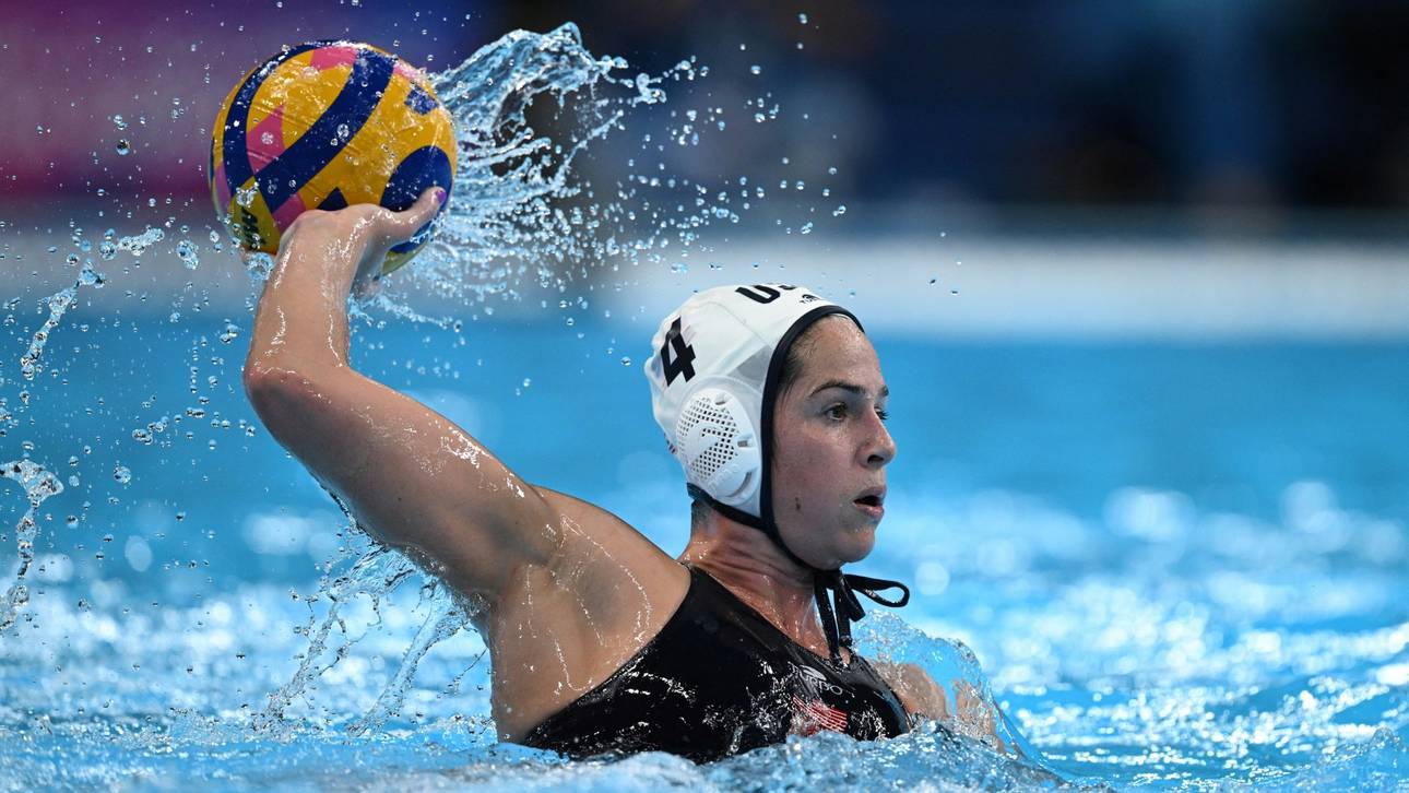 US-Wasserballerinnen feiern Titel